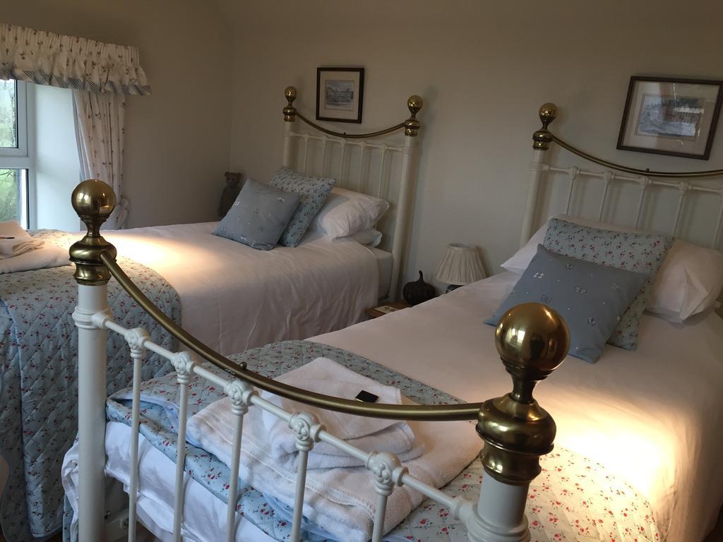 Melorne Farm Bed & Breakfast Camelford Bilik gambar