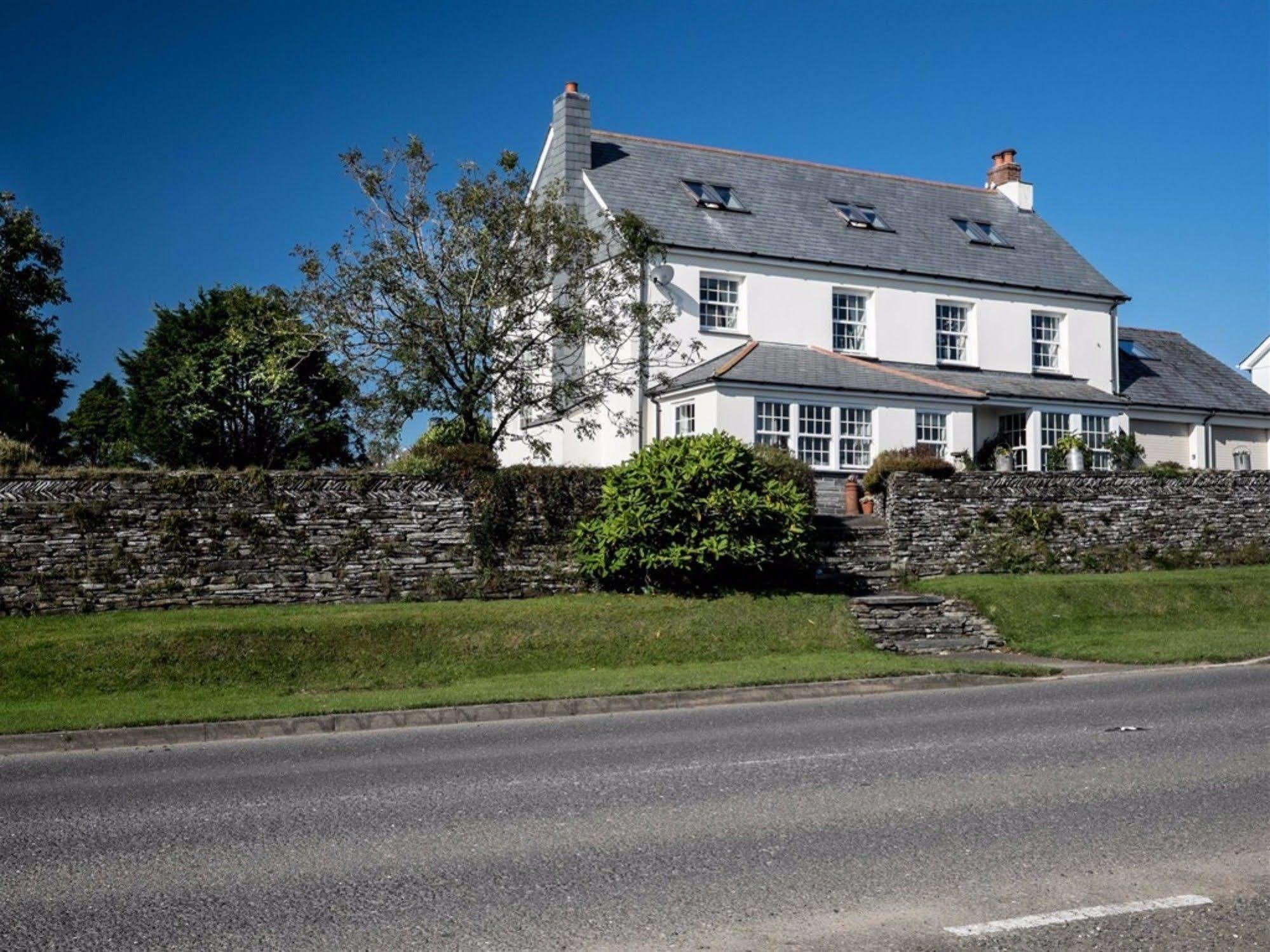 Melorne Farm Bed & Breakfast Camelford Luaran gambar